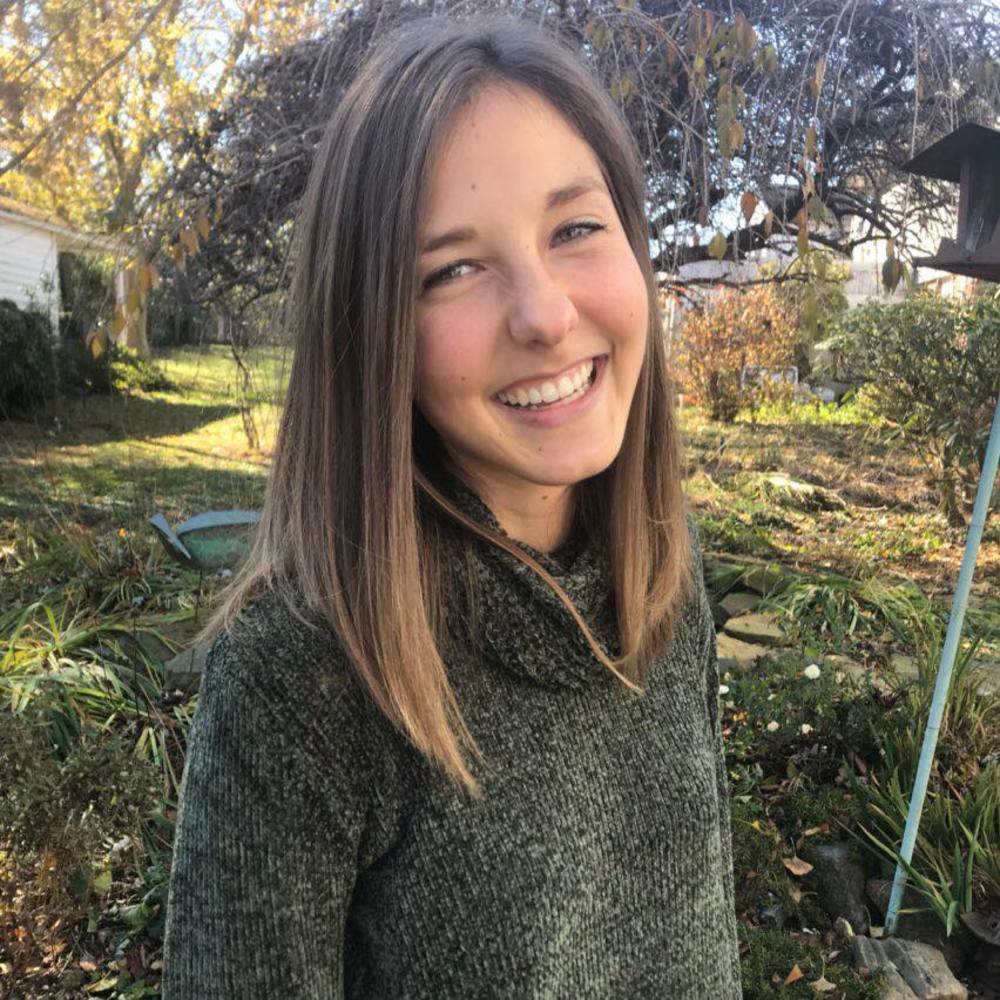 Meet your Posher, Nicole